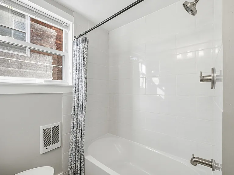 1424 Macon Ave — Photo 26