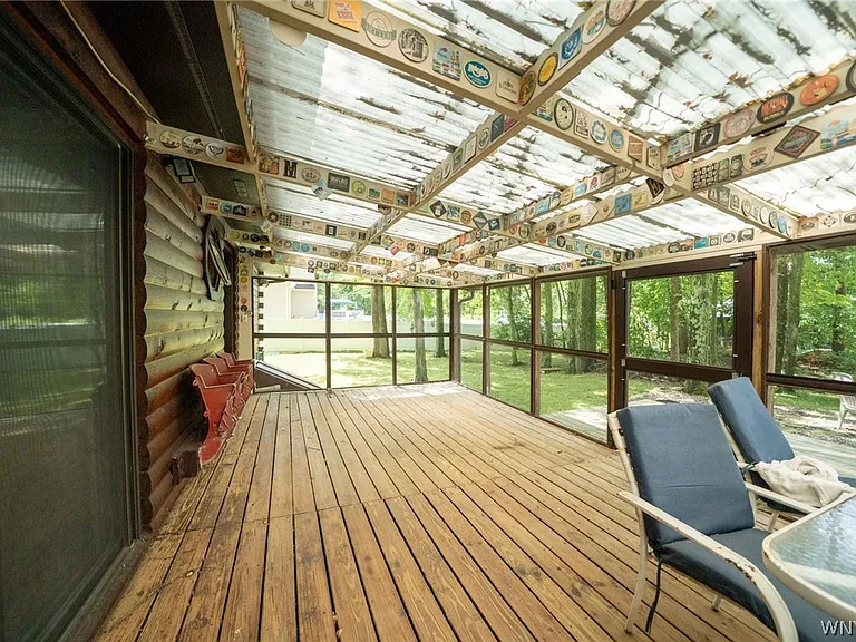 8376 Cobblestone Ct — Photo 14