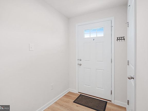 5th image of 56 Rowand Way E