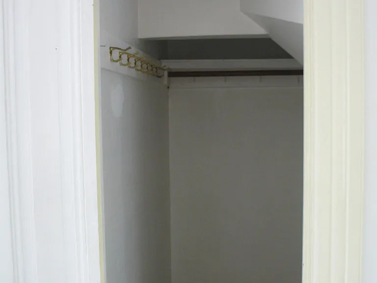 walk -in closet