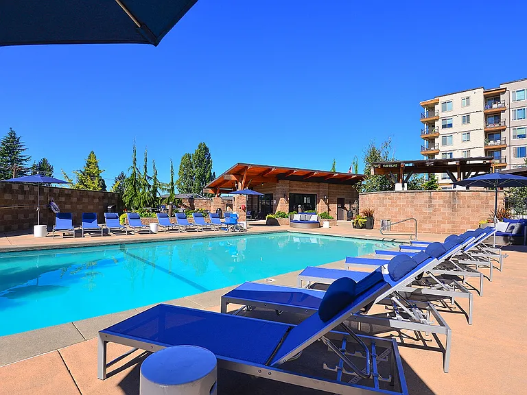 The Pacifica Apartments — Photo 11