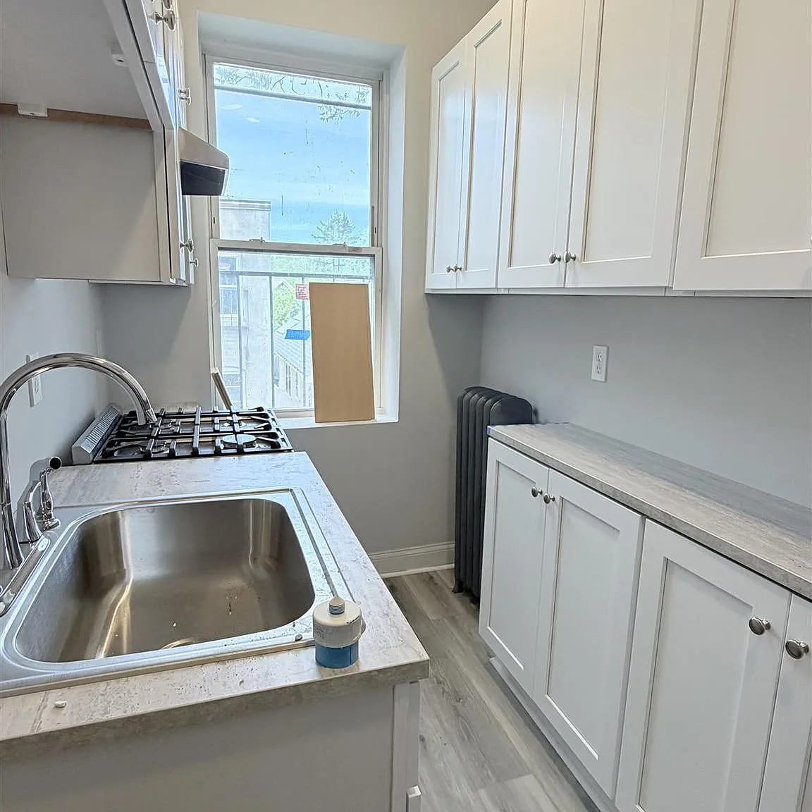 1 bed, $2,600 — Photo 2