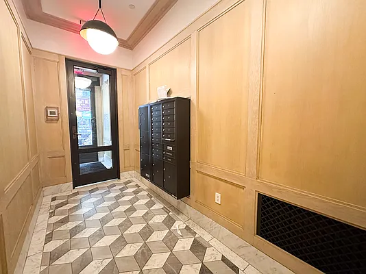 Rented by Serene Powers Real Estate LLC | media 18