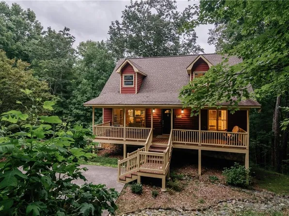 68 Green Cabin Way, Talking Rock, GA 30175