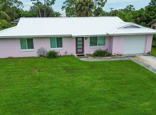 1323 Torreya Cir, North Fort Myers, FL 33917