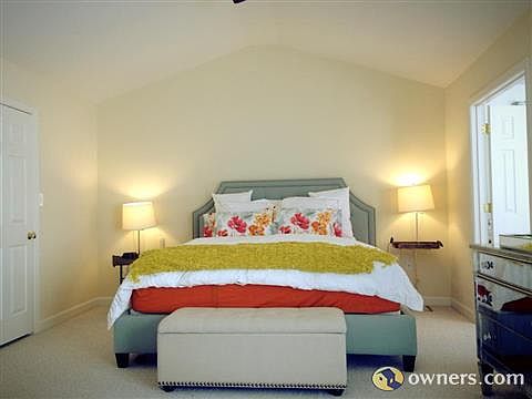 5th image of 4188 Lower Park Dr