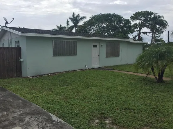 85 NE 16th St, Stuart, FL 34994
