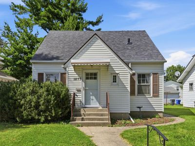 1877 Lacrosse Ave, Saint Paul, MN, 55119
