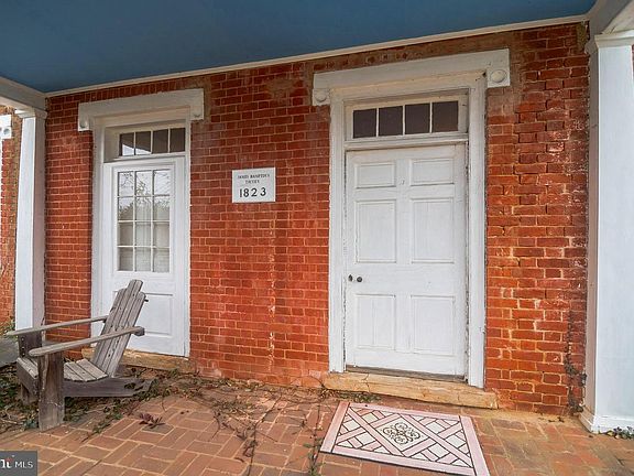 2nd image of 5290 Old Alexandria Tpke
