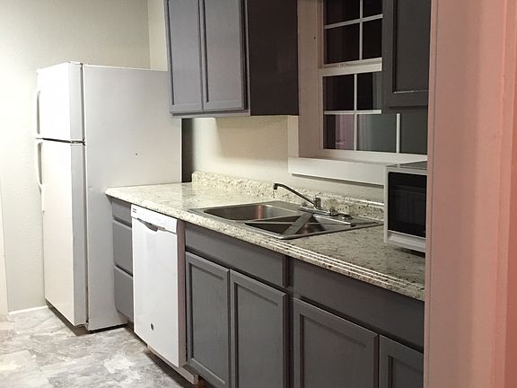 5th image of 223 Wettermark St