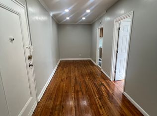 131 Chancellor Ave, Newark, NJ 07112