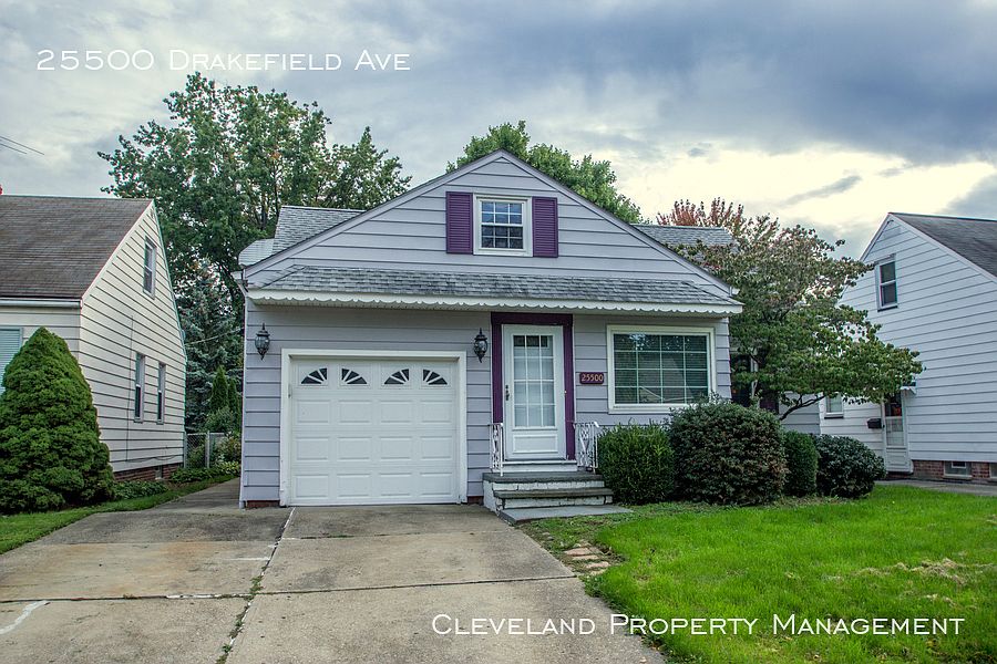 1st image of 25500 Drakefield Ave