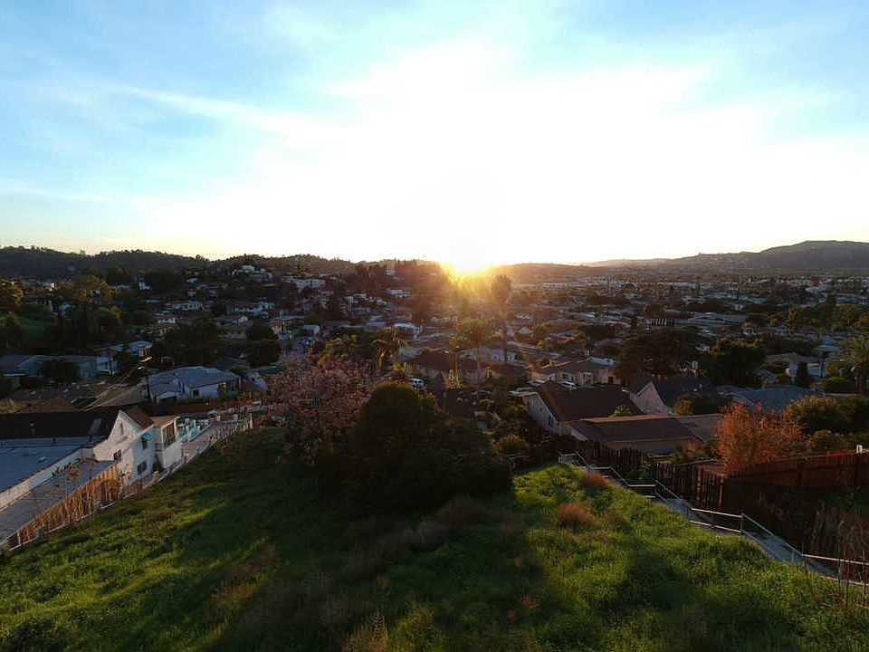 1st image of 0 Yorkshire Dr