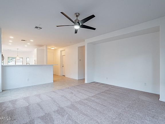 2nd image of 1332 E JULIUS Street