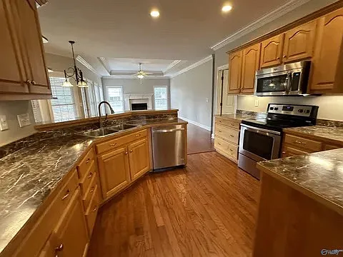 305 Honor Way — Photo 7