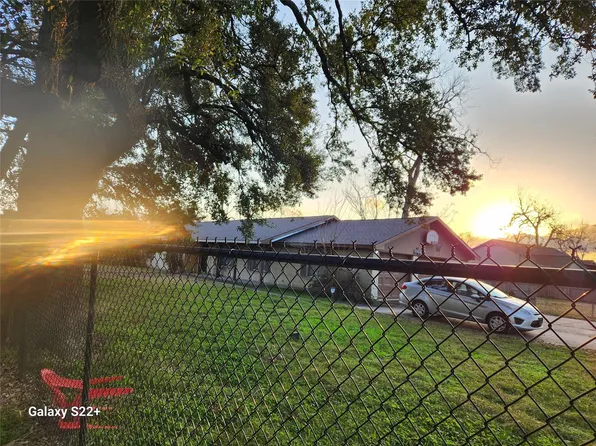 9411 Lomax St, Houston, TX 77093