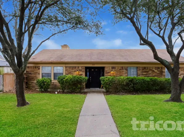 300 Ripplewood Dr, Mesquite, TX 75150
