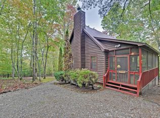 96 Blair Oaks Dr, Blairsville, GA 30512