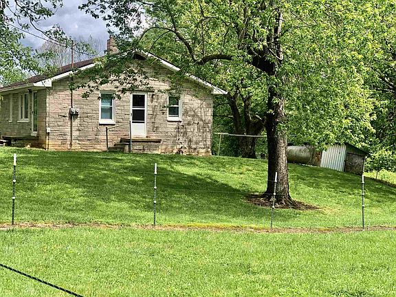 4th image of 8962 E County Road 700 S