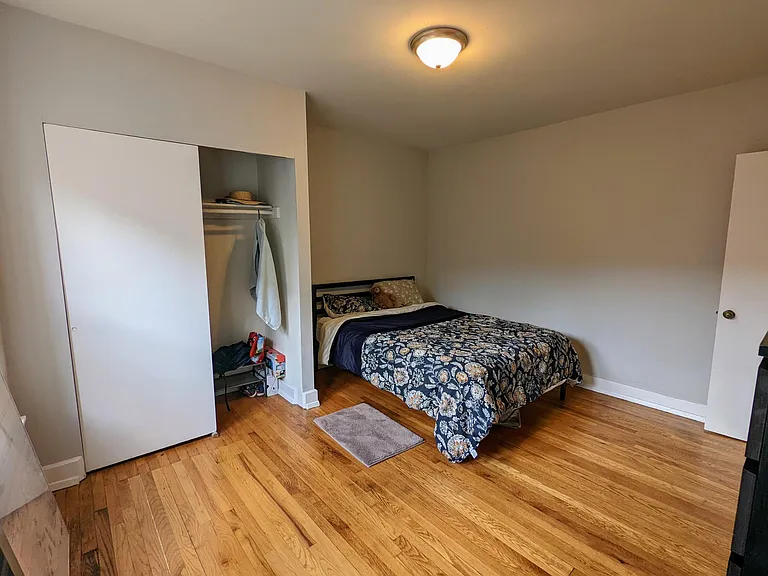 1944 N Spaulding Ave #2B — Photo 16