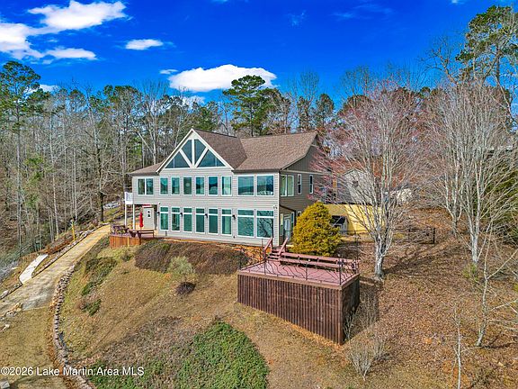 2nd image of 876 Ridge Rd