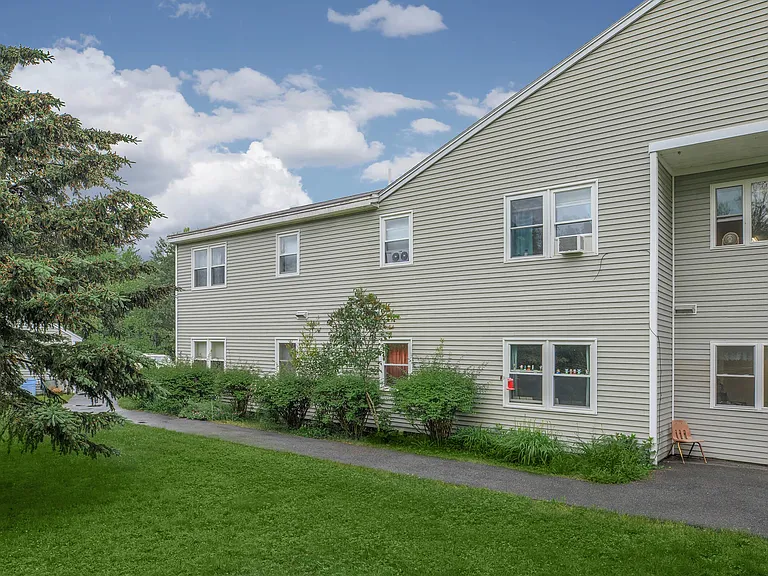 70 Hadley Lake Rd — Photo 10