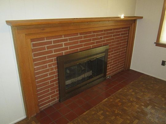 5th image of 7221 Afton Dr