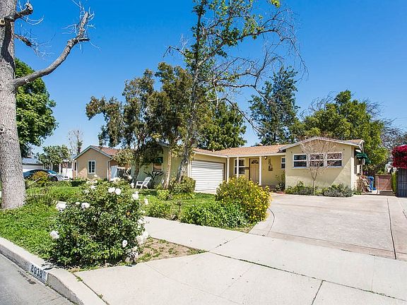 4th image of 8938 Swinton Ave