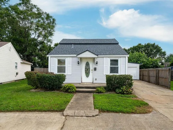 2624 E Cloverdale Dr, Owensboro, KY 42303