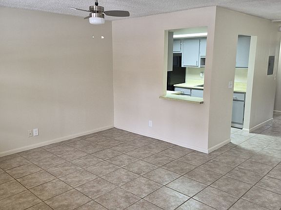 4th image of 4651 Bensel St #5