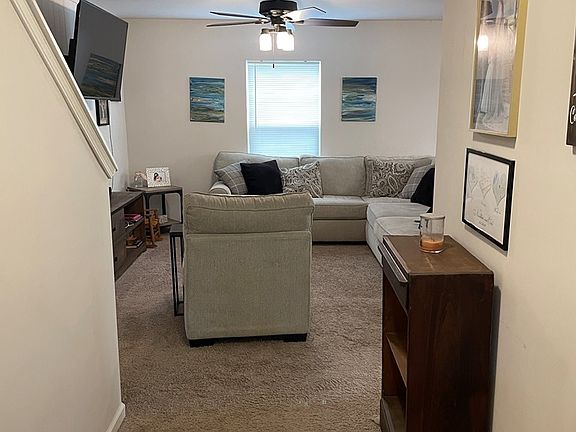 3rd image of 2555 Tuscan Way