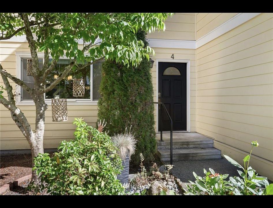1st image of 14777 NE 50th Pl