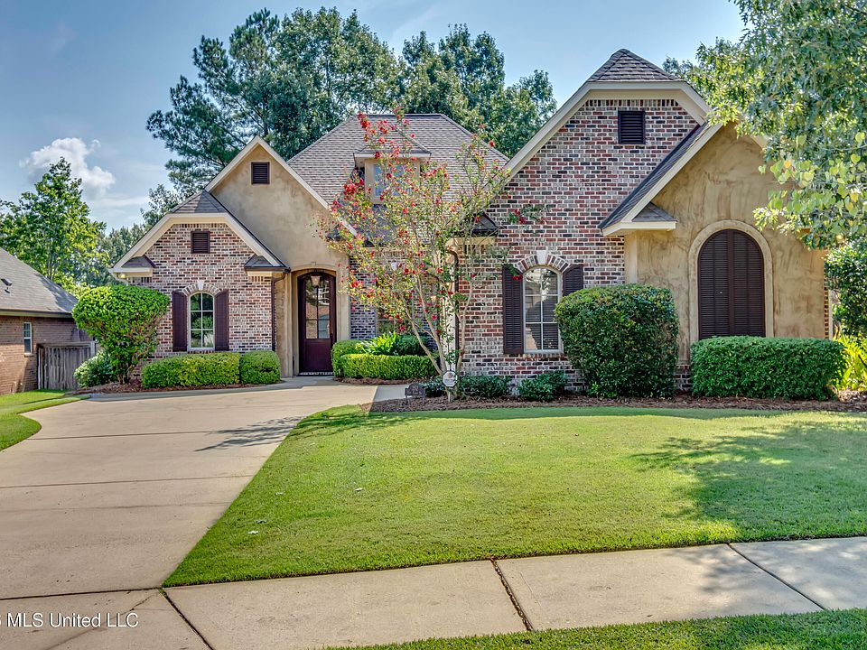 1st image of 252 Hoy Farms Dr