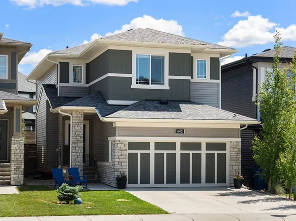 642 W Kingsmere Way SE, Airdrie, AB T4A 0X7