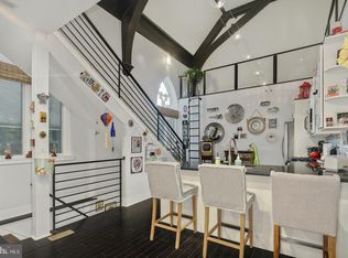 1722 Mount Vernon St APT 4, Philadelphia, PA 19130