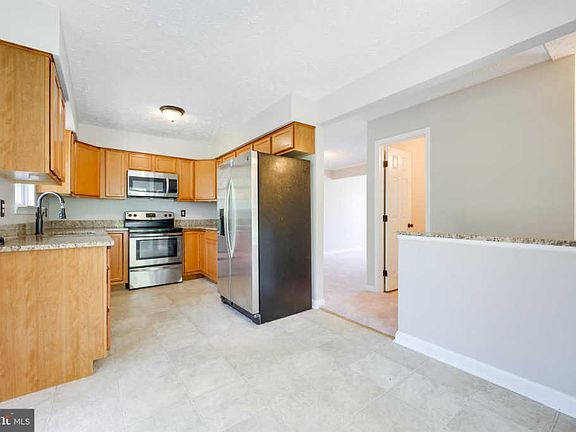 5th image of 108 Appalachian Dr