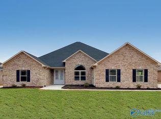 17312 Stonegate Dr, Athens, AL 35613