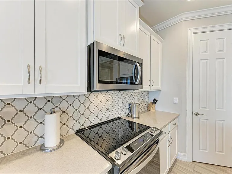 244 Villoresi Blvd — Photo 16