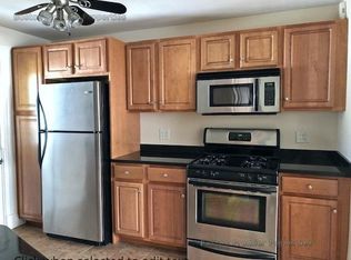 27 Edinboro Rd APT 3A, Quincy, MA 02169