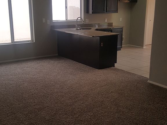 3rd image of 634 S 26th St