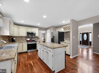 19 Downing Ln, Voorhees, NJ 08043