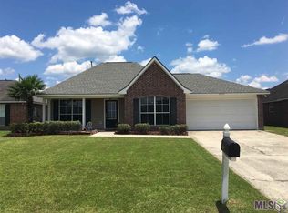 23572 Springhill Dr, Denham Springs, LA 70726