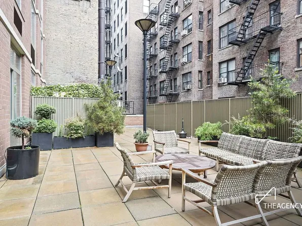 121 East 23rd Street image 13 of 13