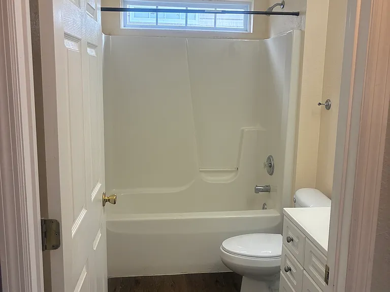 2772 Westbrook Ct — Photo 3