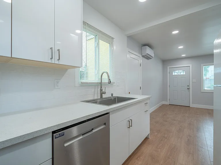 536 Concord St #536 — Photo 10