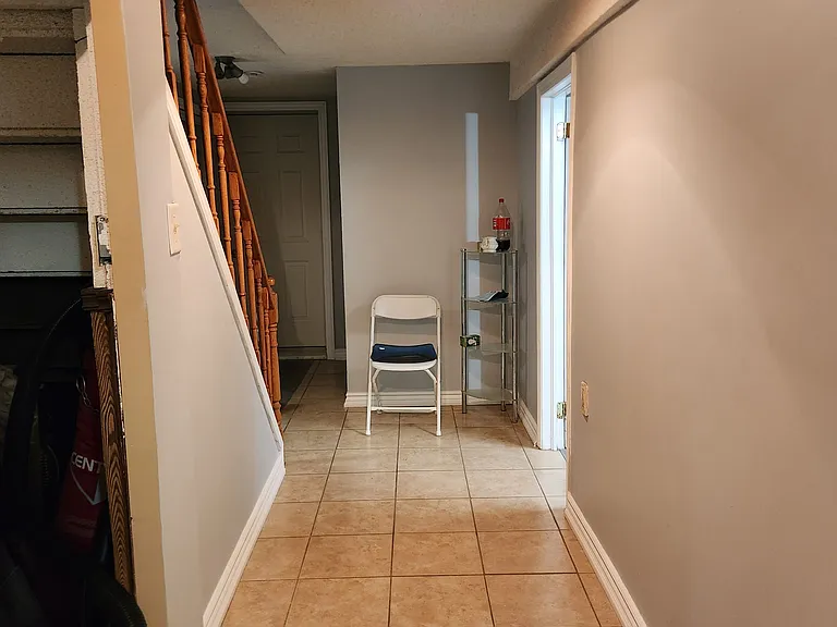 43 Chadwick Dr — Photo 11