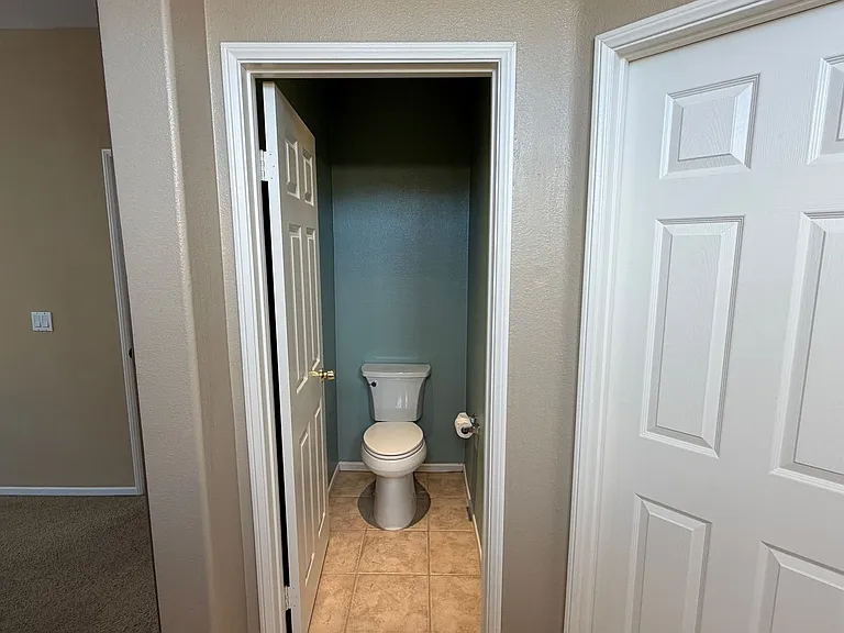 634 Sumner Way #1 — Photo 13