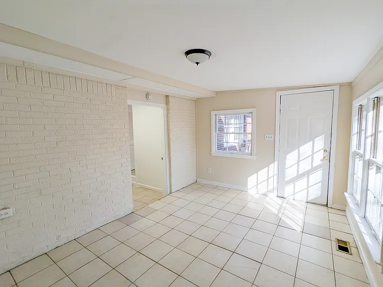 4446 Falcon Ct — Photo 23