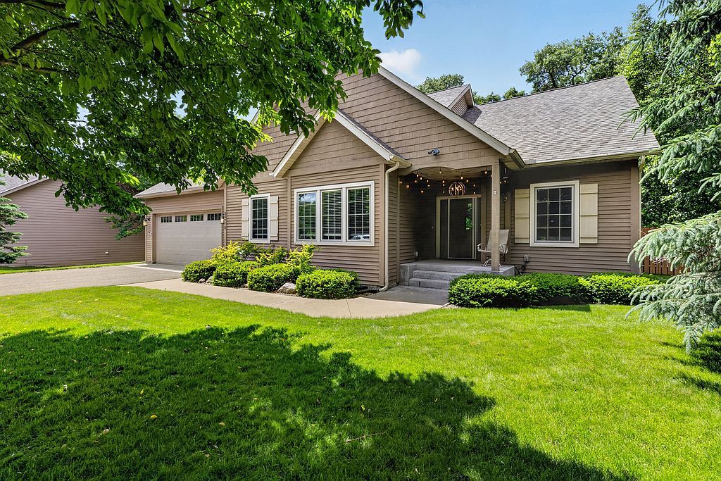 24773 Cove Trl - Property Image