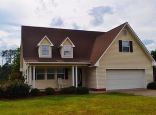 146 Baymeadows Cir, Fitzgerald, GA 31750